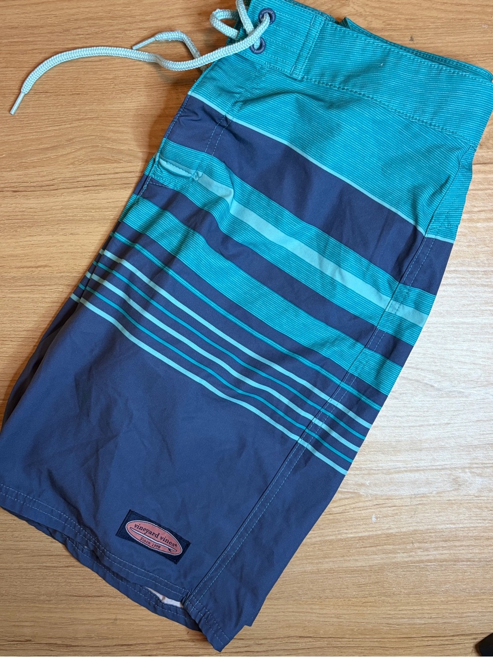 Vineyard Vines Blue & Navy Men's Performance Swim Trunks Size 30 Waist